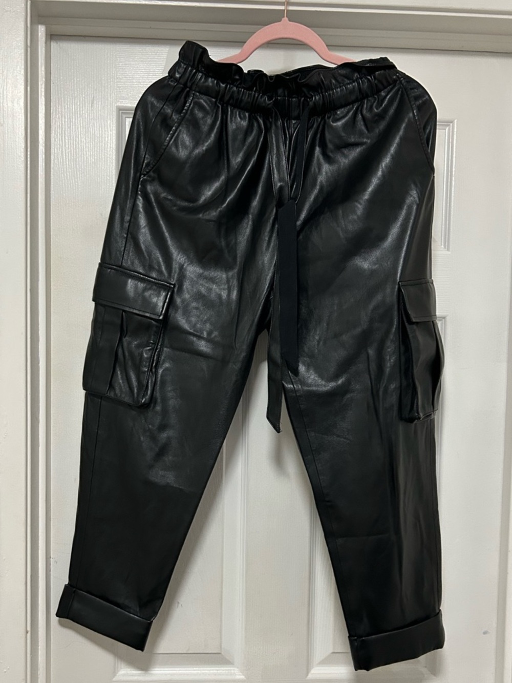 Cami NYC Black Faux Leather Cargo Pants fleece lined w/stretch NWOT